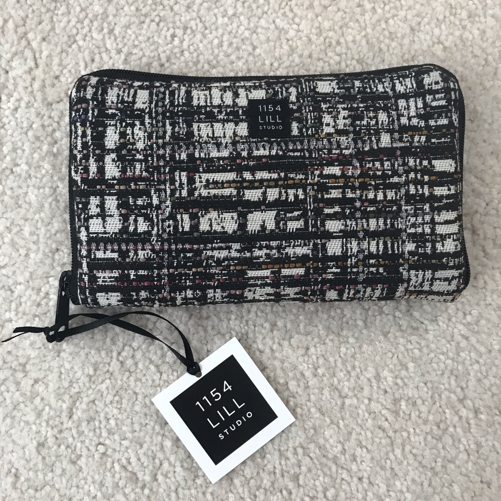 1154 Lill Studio Multicolor Clutch/Wallet